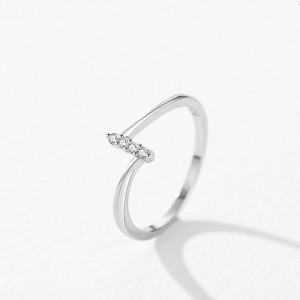 925 Sterling Silver Minimalist Geometric Zircon Ring 70100563