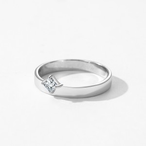 925 Sterling Silver Square Star Zircon Solitaire Ring 70100568 925 Sterling Silver Square Star Zircon Solitaire Ring 70100568