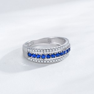 925 Sterling Silver Triple Row Zircon Ring 70100572