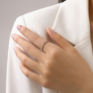 925 Sterling Silver Rainbow Zircon Ring 70100577