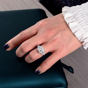 8A Ice Flower Cut Square Zirconia Ring 70200075 8A Ice Flower Cut Square Zirconia Ring 70200075