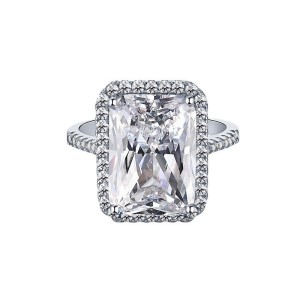 8A Curshed Ice Radiant Cut Zirconia Solitaire Ring 70200107 8A Curshed Ice Radiant Cut Zirconia Solitaire Ring 70200107