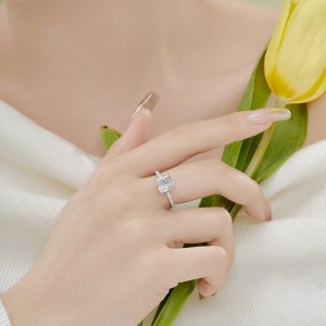 8A Square Cubic Zirconia Solitaire Wedding Party Ring 70200179