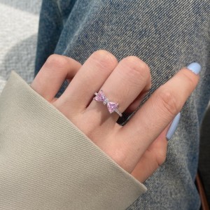 925 Sterling Silver Shiny Zirconia Bow Ring 70200197 925 Sterling Silver Shiny Zirconia Bow Ring 70200197