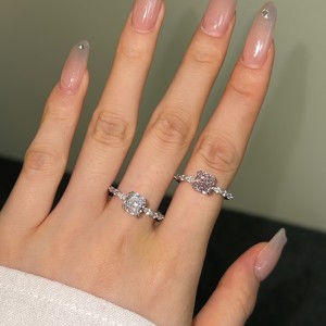 925 Sterling Silver Square Zirconia Solitaire Ring 70200217 925 Sterling Silver Square Zirconia Solitaire Ring 70200217