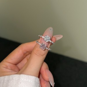 925 Sterling Silver Square Zirconia Solitaire Ring 70200217 925 Sterling Silver Square Zirconia Solitaire Ring 70200217