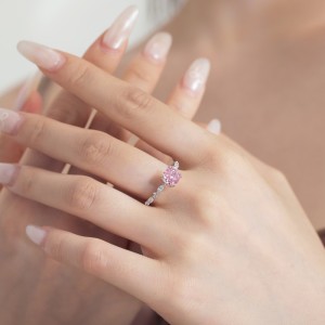 925 Sterling Silver Square Zirconia Solitaire Ring 70200217 925 Sterling Silver Square Zirconia Solitaire Ring 70200217