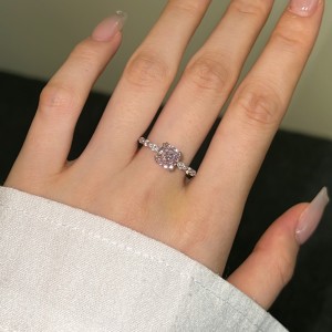 925 Sterling Silver Square Zirconia Solitaire Ring 70200217 925 Sterling Silver Square Zirconia Solitaire Ring 70200217