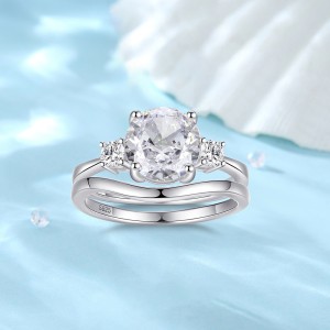 Oval High Carbon Diamond Stack Ring 70200259 Oval High Carbon Diamond Stack Ring 70200259