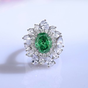 Oval High Carbon Diamond Cluster Ring 70200262