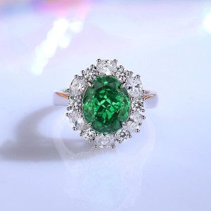 Oval High Carbon Diamond Cluster Ring 70200263 Oval High Carbon Diamond Cluster Ring 70200263