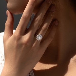 S925 5A Zirconia Flower Solitaire Ring 70200290