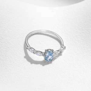 925 Sterling Silver Blue Oval Crystal Ring 70200293 925 Sterling Silver Blue Oval Crystal Ring 70200293