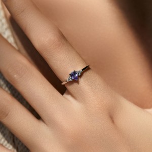 925 Sterling Silver Purple Teardrop Crystal Ring 70200294