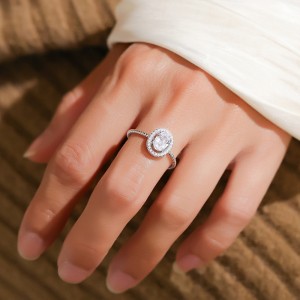 925 Sterling Silver Oval Zircon Moissanite Engagement Ring 70200314