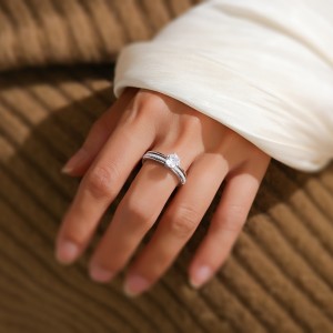 925 Sterling Silver Zircon Moissanite Engagement Ring 70200316