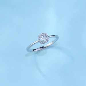 925 Sterling Silver Princess-Cut 1CT CZ Halo Ring 70200328
