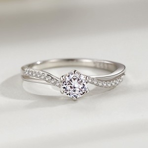 925 Sterling Silver Round-Cut Solitaire Six-Prong CZ Ring 70200334
