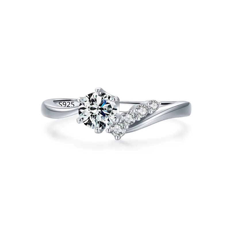 925 Sterling Silver Round-Cut Solitaire CZ Ring 70200341