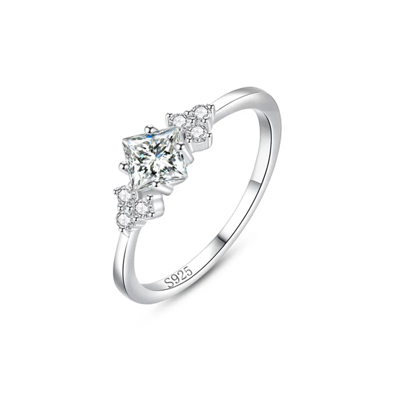 925 Sterling Silver Minimalist Princess-Cut CZ Ring 70200342