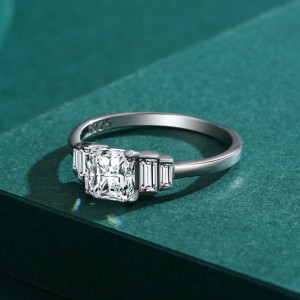 925 Sterling Silver Cushion-Cut Square Solitaire CZ Ring 70200343