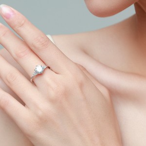 925 Sterling Silver Classic 1 CT Solitaire CZ Ring 70200344