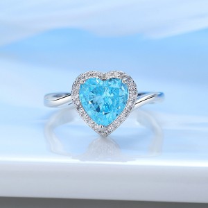 8A High Carbon Zirconia Heart Ring 70300088