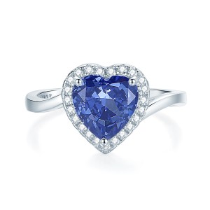 8A High Carbon Zirconia Heart Ring 70300088