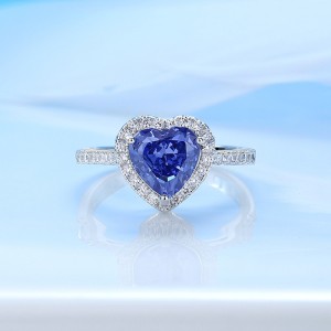 8A High Carbon Zirconia Heart Ring 70300089