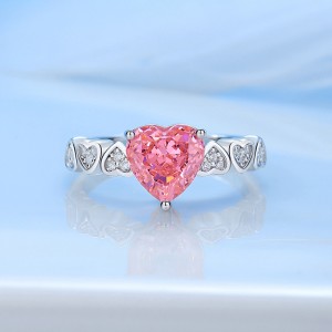 8A High Carbon Zirconia Heart Ring 70300090
