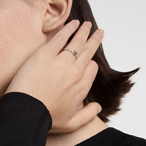 925 Sterling Silver Pave CZ Heart Signet Statement Ring 70300093 925 Sterling Silver Pave CZ Heart Signet Statement Ring 70300093