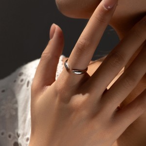 925 Sterling Silver Minimalist Open Ring 70400150