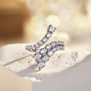 Irregular Shiny Zirconia Toe Ring 70400180 Irregular Shiny Zirconia Toe Ring 70400180