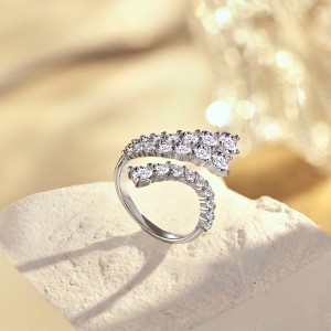 Irregular Shiny Zirconia Toe Ring 70400180 Irregular Shiny Zirconia Toe Ring 70400180