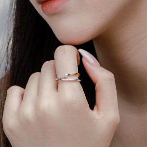 Stylish Twisted Lines Pearl Toe Ring 70400187 Stylish Twisted Lines Pearl Toe Ring 70400187