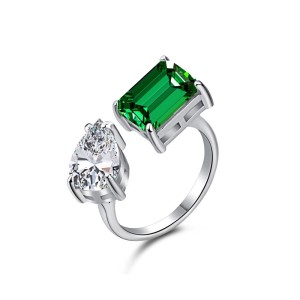 Elegant Emerald Zirconia Toe Ring 70400198 Elegant Emerald Zirconia Toe Ring 70400198