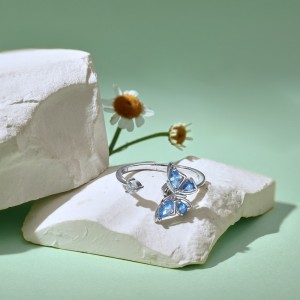 Moveable Butterfly Zirconia Open Rings 70400228 Moveable Butterfly Zirconia Open Rings 70400228