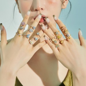 Moveable Sunflower Zirconia Open Rings 70400232 Moveable Sunflower Zirconia Open Rings 70400232