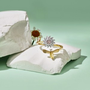 Moveable Sunflower Zirconia Open Rings 70400232 Moveable Sunflower Zirconia Open Rings 70400232