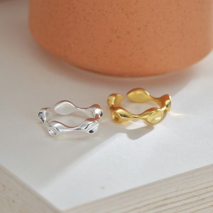 925 Sterling Silver Adjustable Sculptural Wavy Open Ring 70400266