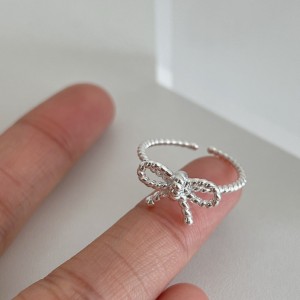925 Sterling Silver Rope-Textured Bow Adjustable Ring 70400283