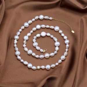 925 Sterling Silver Baroque Fresh Water Pearl Zirconia Necklace 80100053