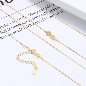 925 Sterling Silver 0.65mm 8-Sided Faceted Snake Chain 80100097 925 Sterling Silver 0.65mm 8-Sided Faceted Snake Chain 80100097