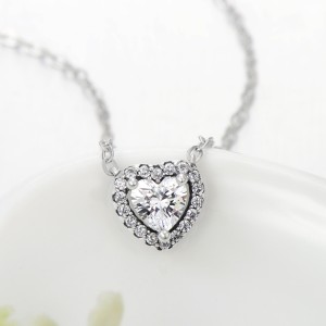 Sterling Silver Sparkle Zirconia Heart Necklaces 80200167 Sterling Silver Sparkle Zirconia Heart Necklaces 80200167