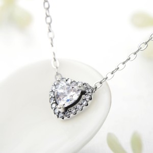 Sterling Silver Sparkle Zirconia Heart Necklaces 80200167 Sterling Silver Sparkle Zirconia Heart Necklaces 80200167
