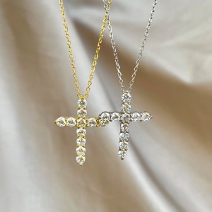 925 Sterling Silver Zirconia Cross Pendant Necklace 80200219