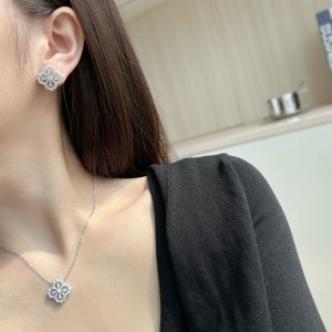 Sparkle Zirconia Flower Pendant Party Necklace 80200241 Sparkle Zirconia Flower Pendant Party Necklace 80200241