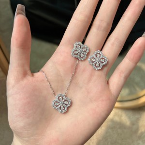 Sparkle Zirconia Flower Pendant Party Necklace 80200241 Sparkle Zirconia Flower Pendant Party Necklace 80200241