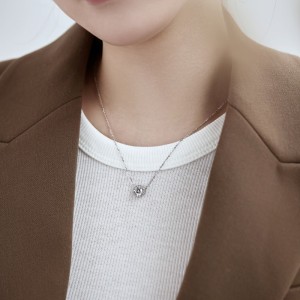 Sparkle Round Zirconia Pendant Party Necklace 80200274