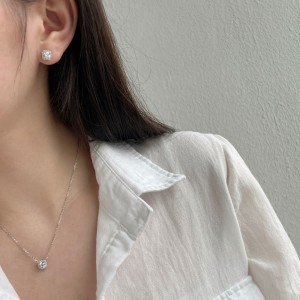 S925 Square 5A Zirconia Pendant Necklace 80200302